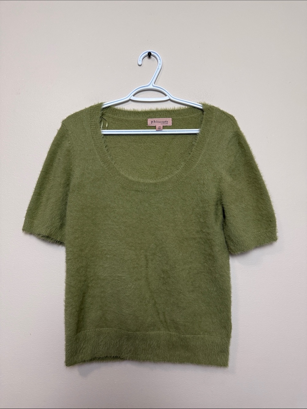 Philosophy Olive Fuzzy Scoop-Neck Short Sleeve Sweater size L